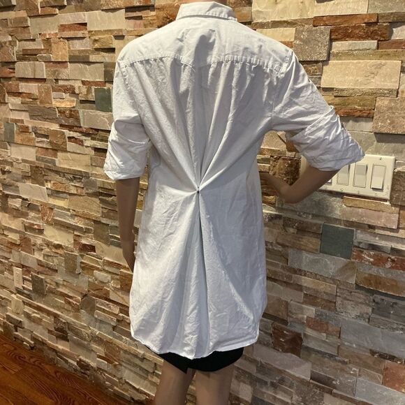 MAISON MARGIElA  White Button Down Shirt Dress with Silver Snaps - Picture 11 of 16
